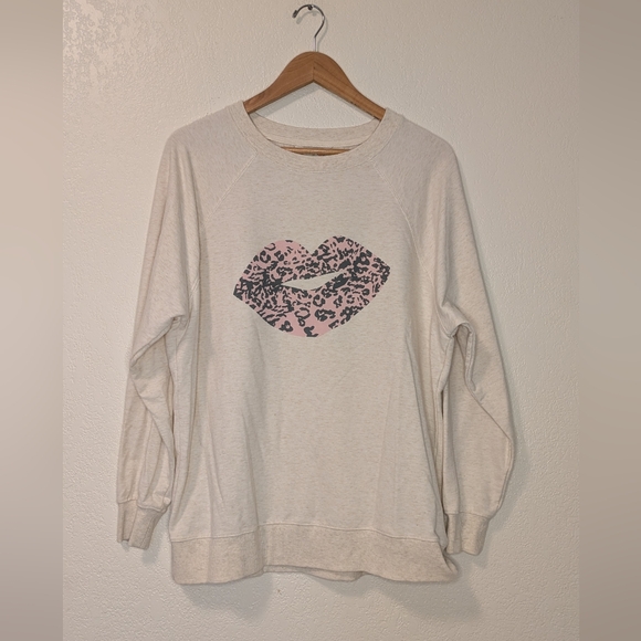 Wildfox Leopard Kiss Lips Print - Picture 3 of 7